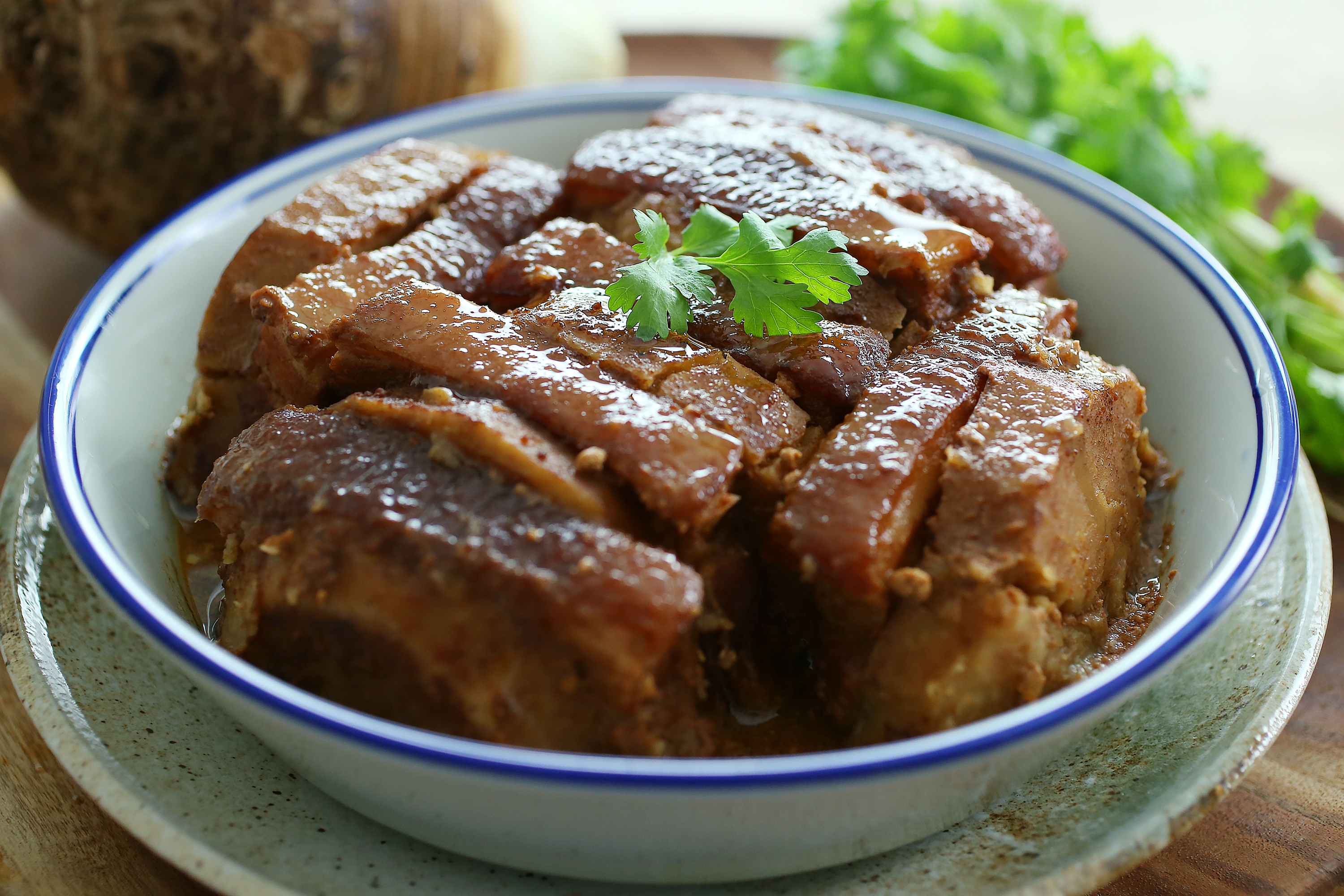 Hakka Steamed Pork Belly with Taro - 客家芋頭扣肉